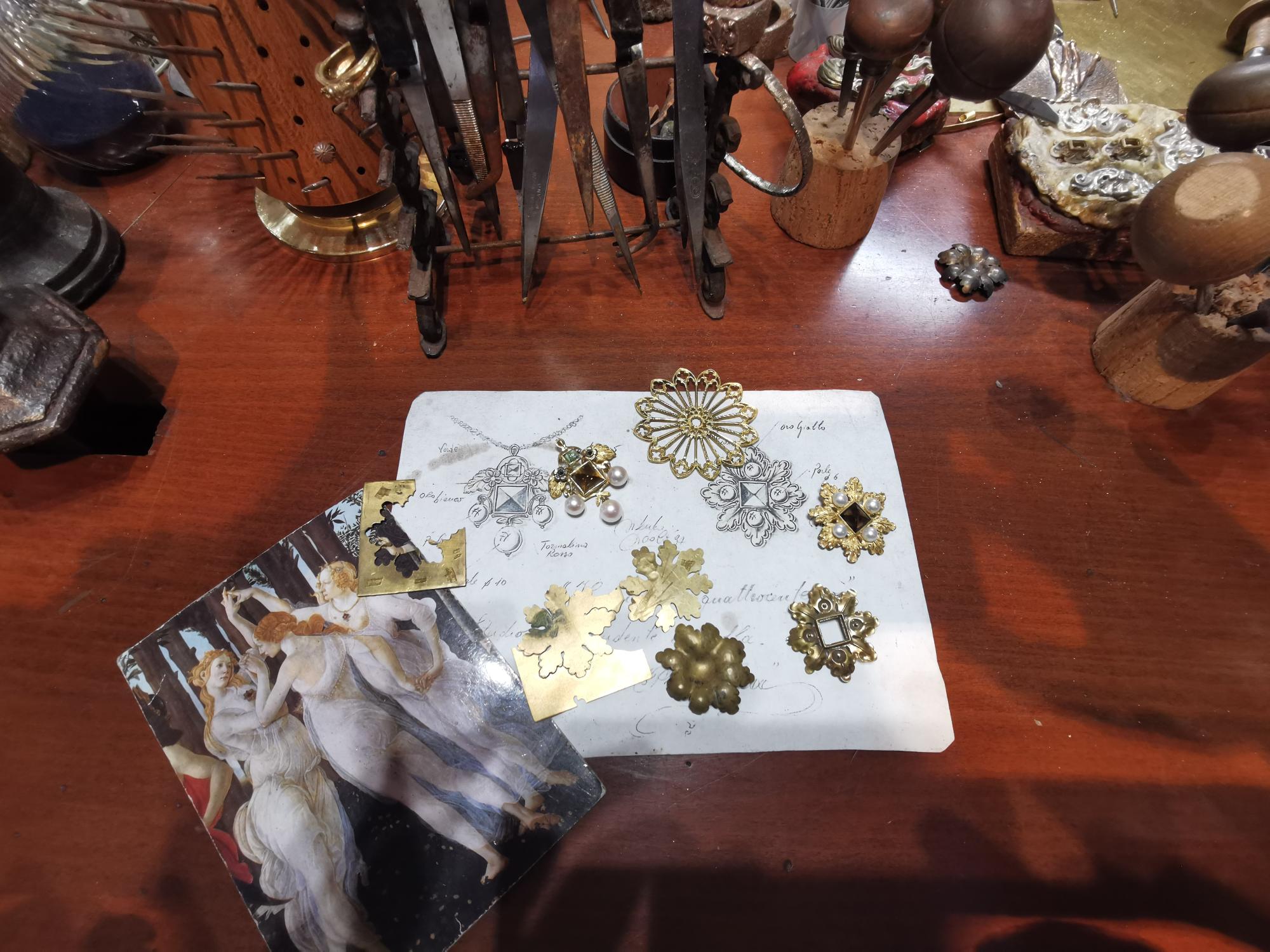 Artisans Florence Guided Tour: A Florentine   Artisanal Path