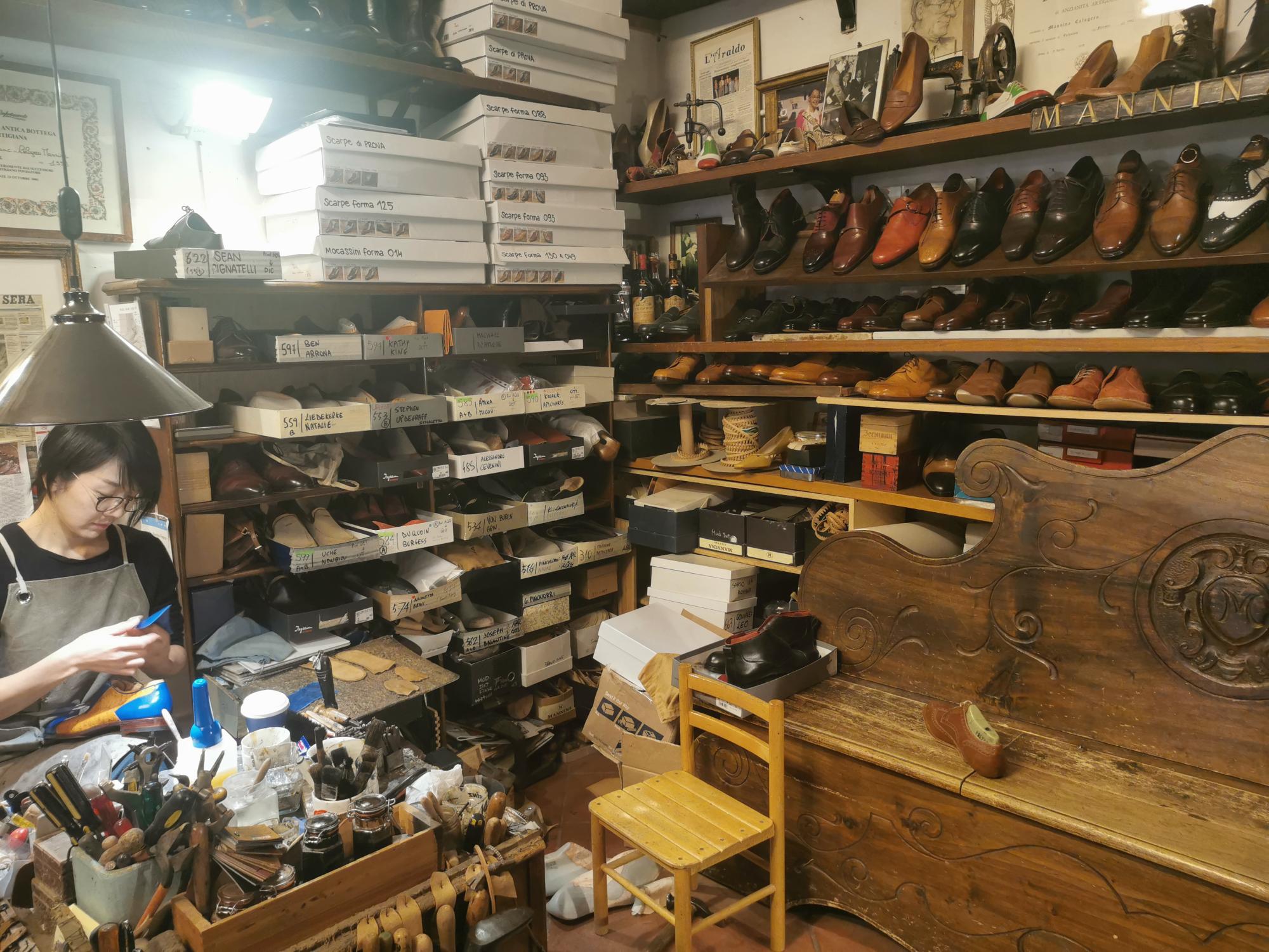 Artisans Florence Guided Tour: A Florentine   Artisanal Path