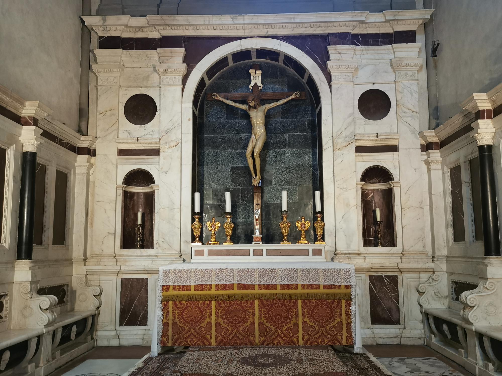 Guided Tour of Santa Maria Novella Basilica and its neighborhood