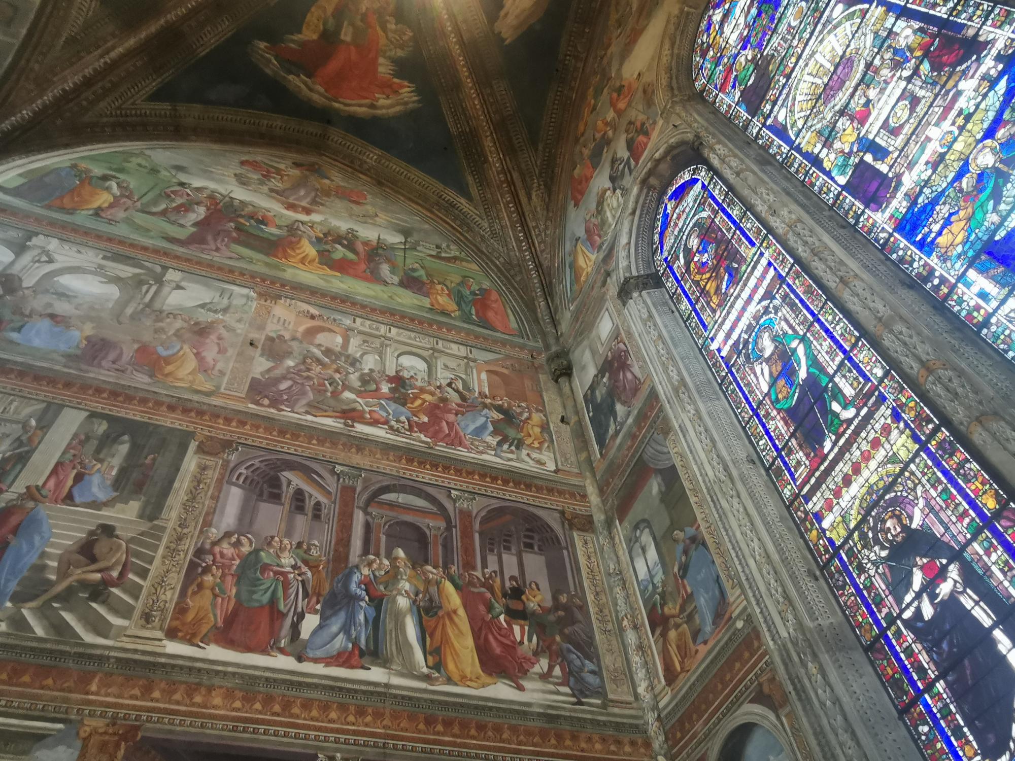 Guided Tour of Santa Maria Novella Basilica and its neighborhood